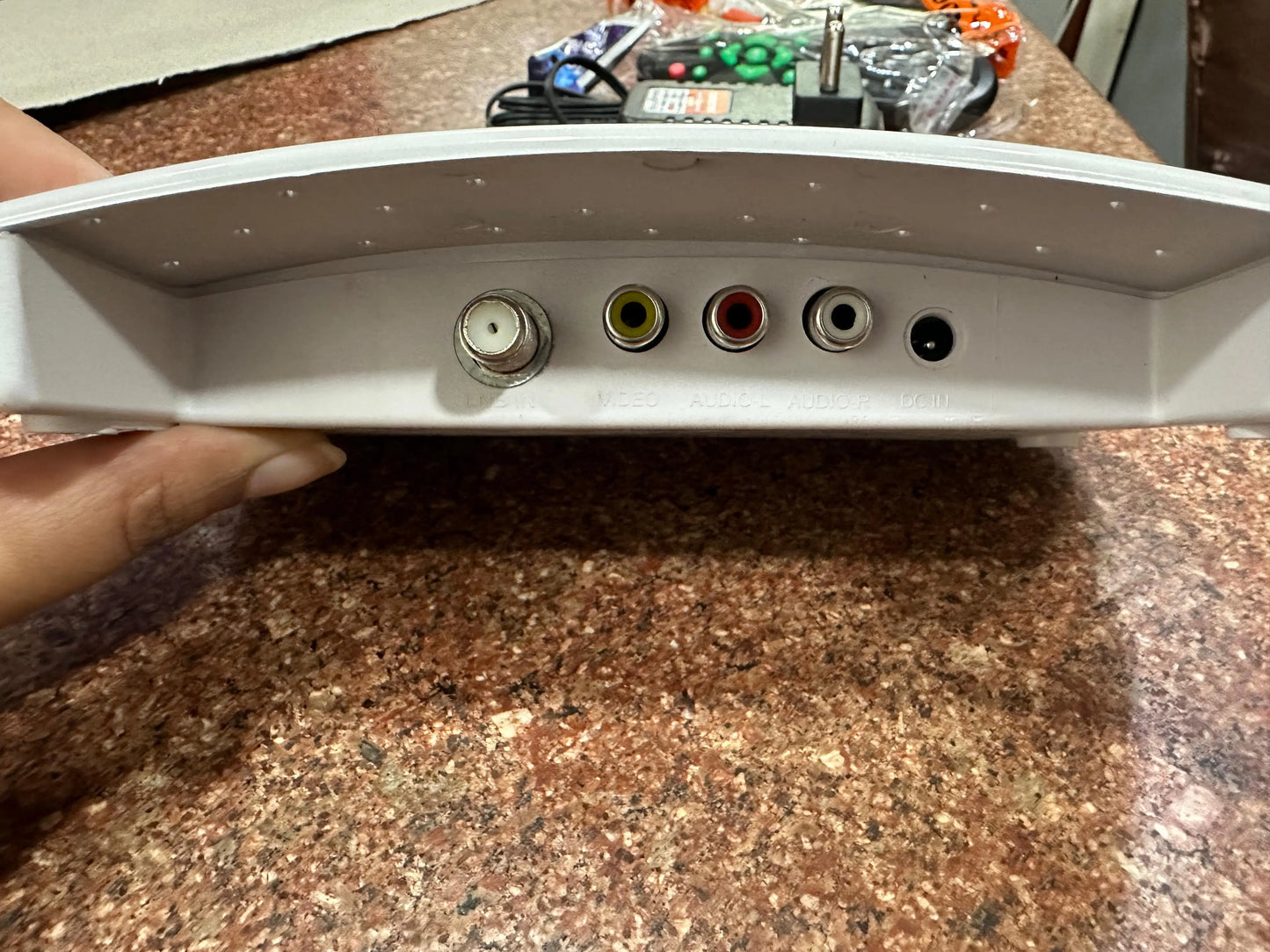 Durostar MPEG-2 Digital Receiver – Reliable DTH Set-Top Box with AV Outpu